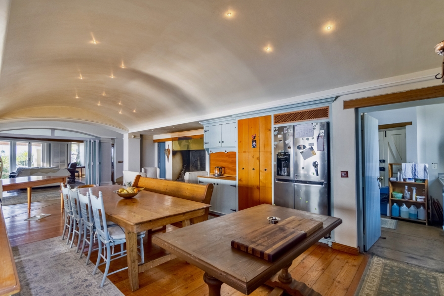 7 Bedroom Property for Sale in Yzerfontein Western Cape